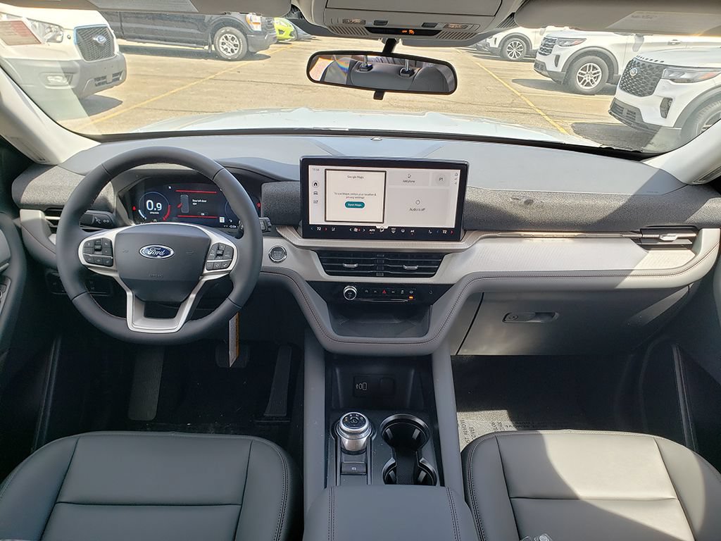 New 2026 Ford Explorer Active w/ Active Comfort Package AWD/4WD image 13