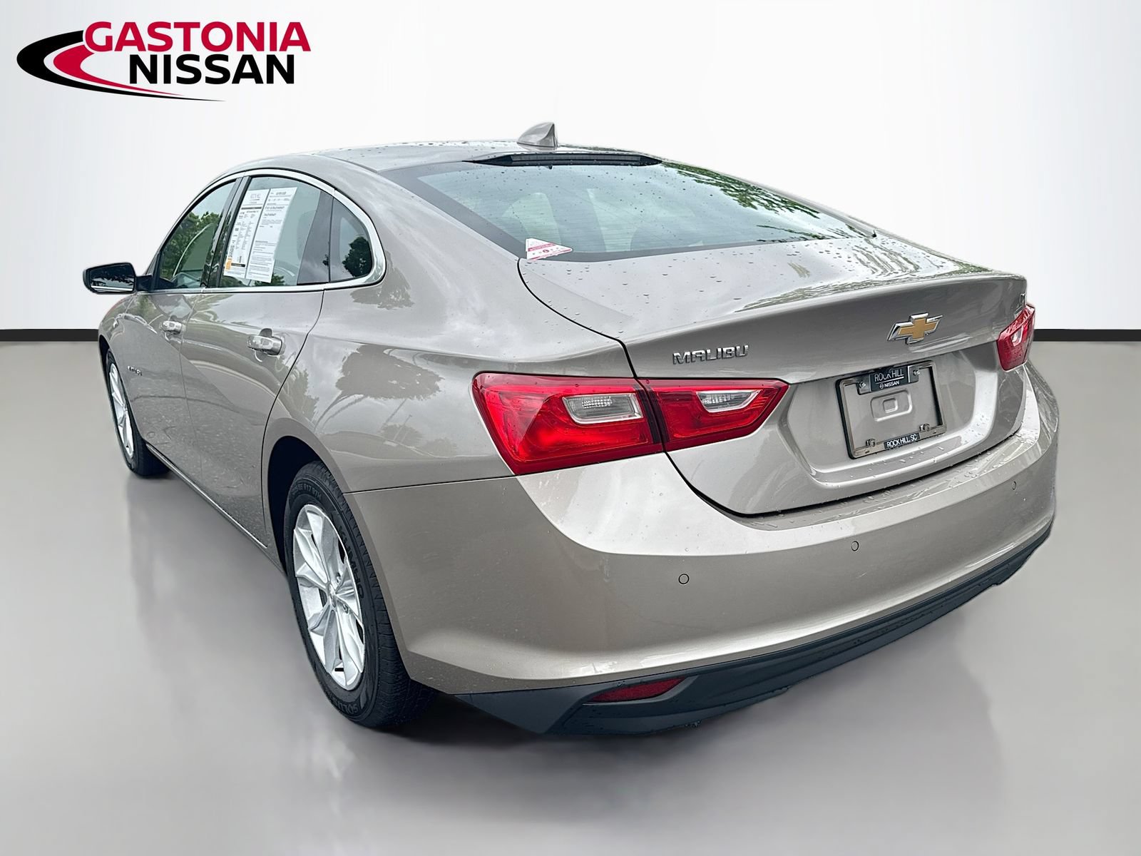 Used 2025 Chevrolet Malibu LT FWD image 6