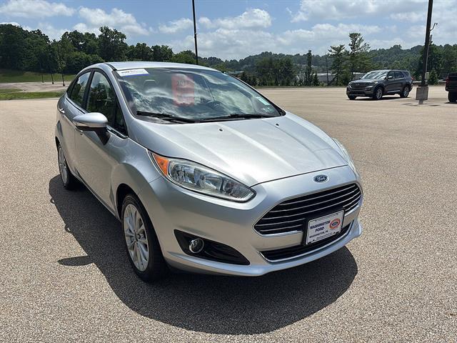 Certified 2017 Ford Fiesta Titanium FWD image 6