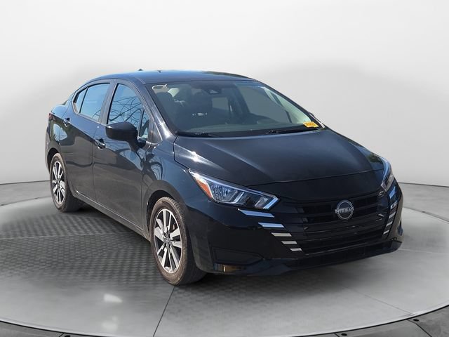 Used 2023 Nissan Versa SV FWD image 7
