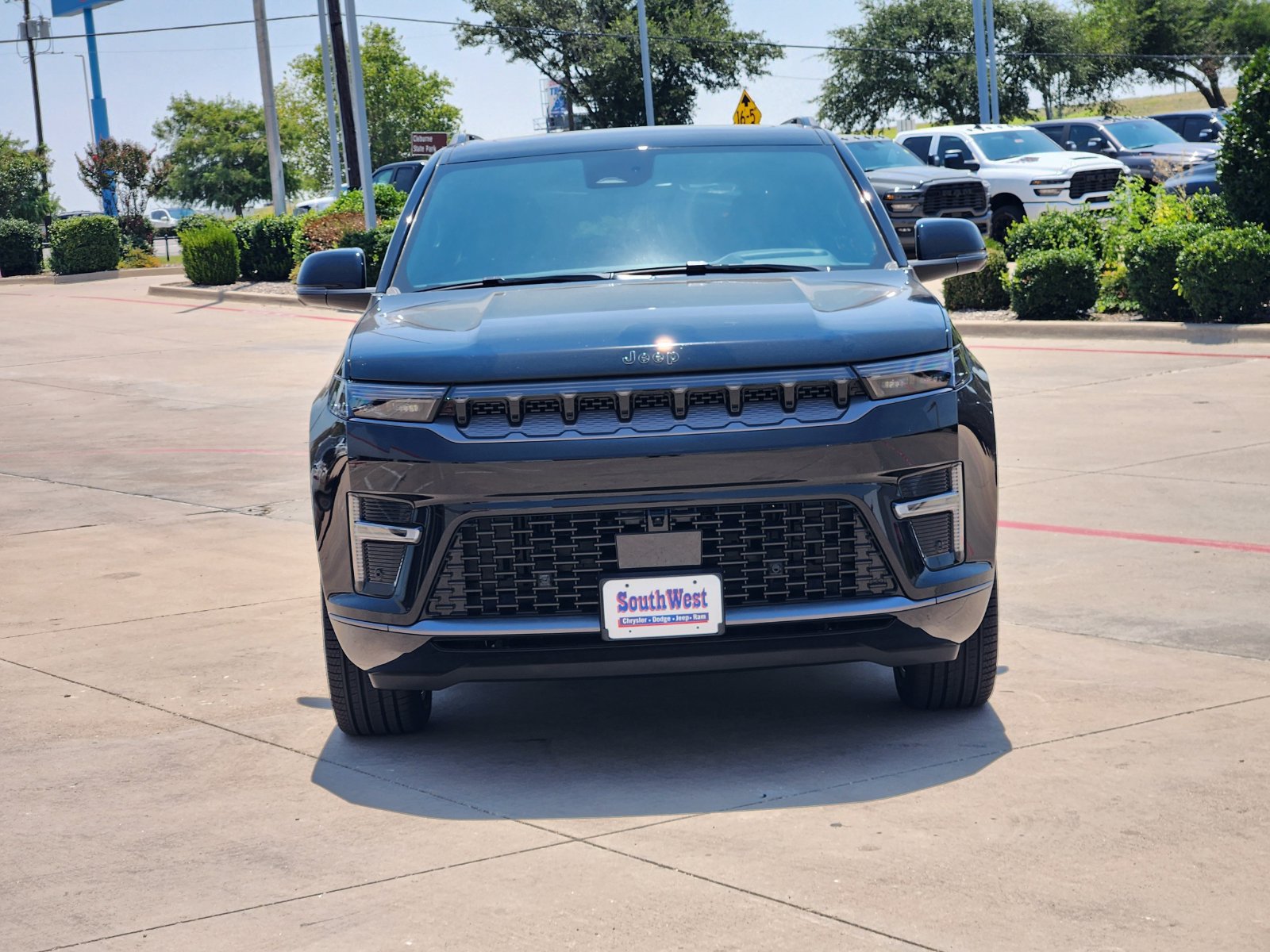New 2026 Jeep Grand Wagoneer Limited AWD/4WD image 6