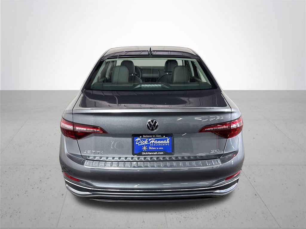 Certified 2024 Volkswagen Jetta SEL FWD image 9