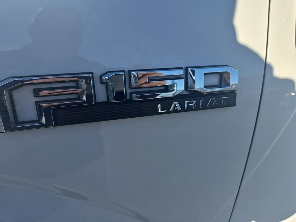 Used 2015 Ford F150 Lariat image 43