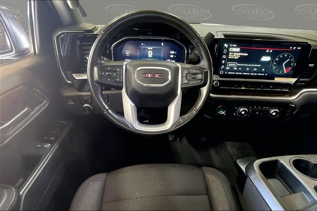 Used 2022 GMC Sierra 1500 Elevation w/ LPO, Elevation Black Package image 19