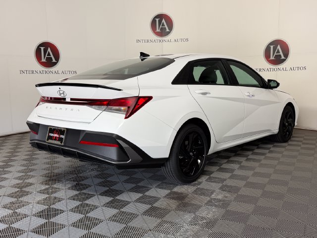 New 2026 Hyundai Elantra SEL Sport FWD image 7