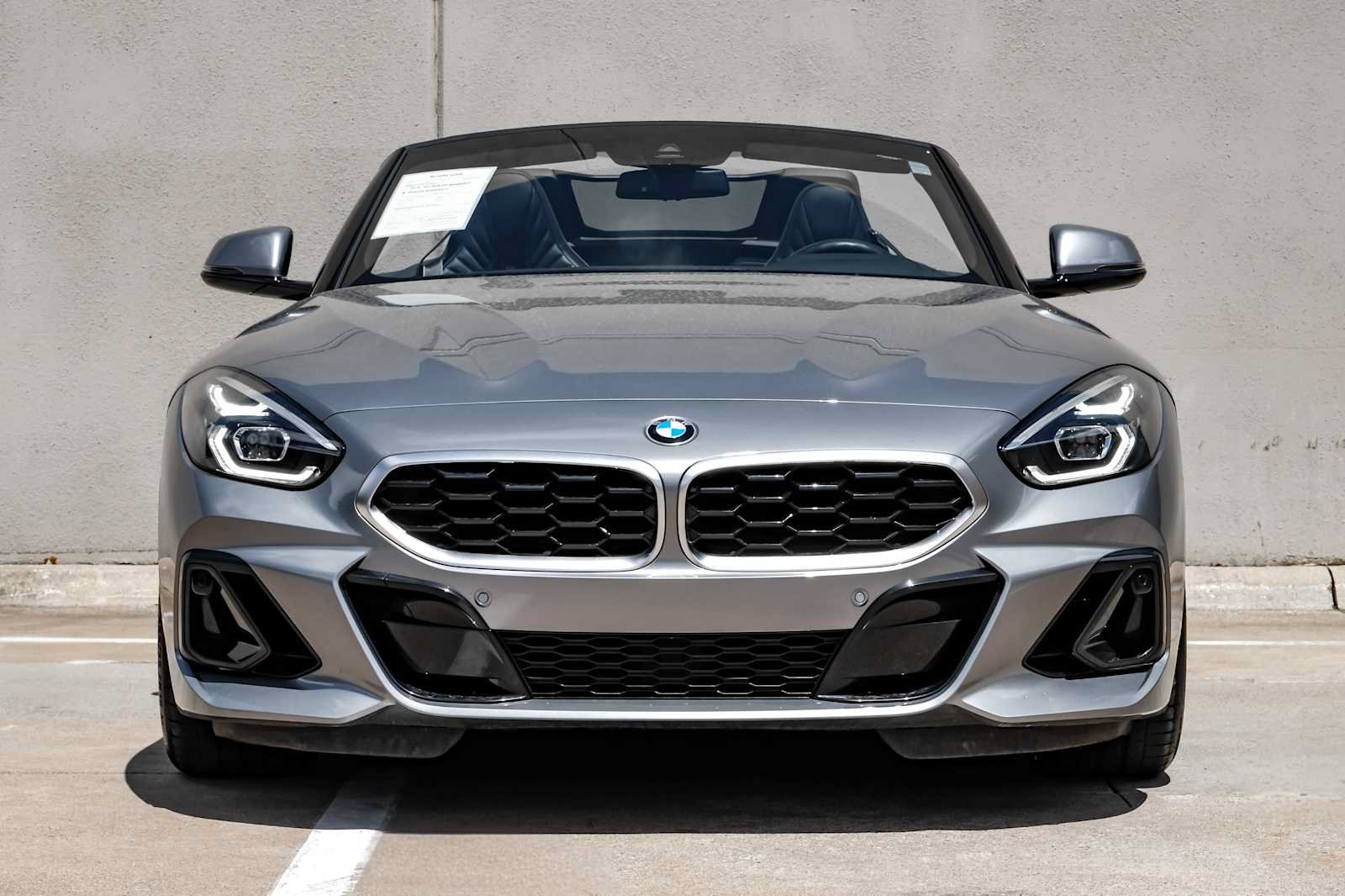 Used 2024 BMW Z4 sDrive30i w/ Convenience Package RWD image 7