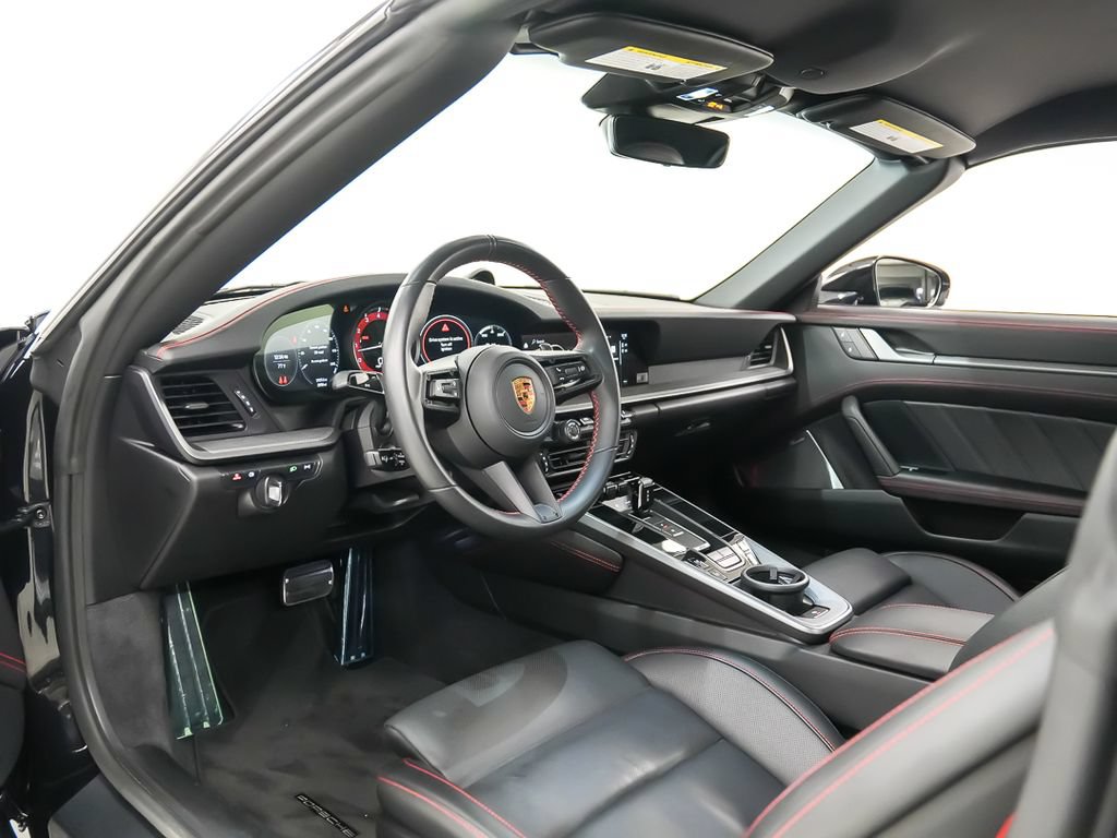 Certified 2022 Porsche 911 Carrera S RWD image 4