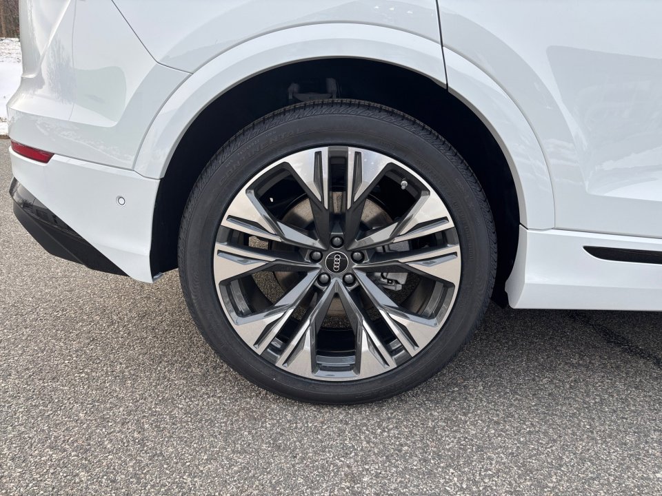 New 2026 Audi Q8 Premium Plus w/ Premium Plus Package image 23