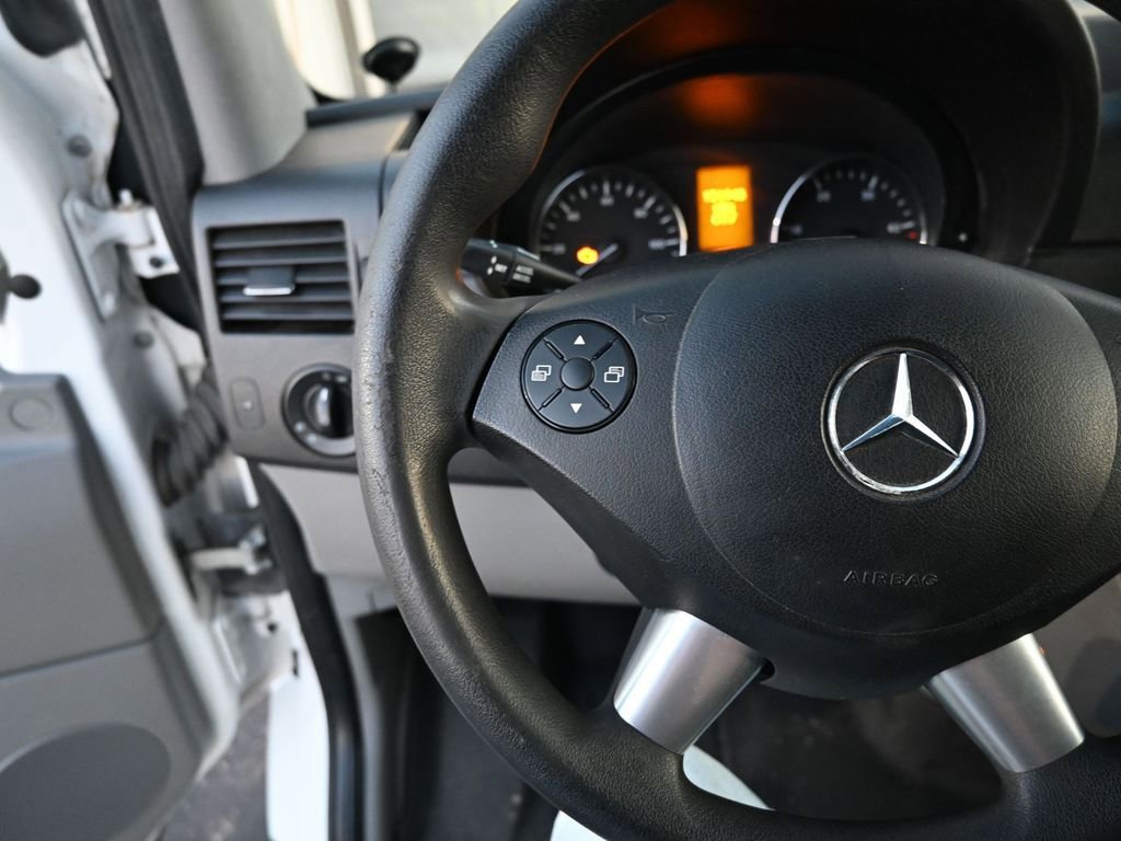 Used 2017 Mercedes-Benz Sprinter 144 Cargo image 40
