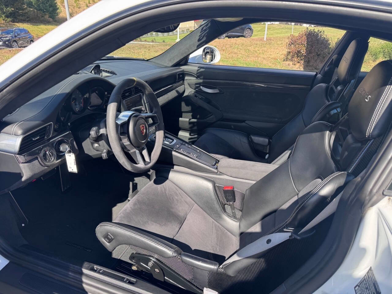 Used 2016 Porsche 911 GT3 RS image 11