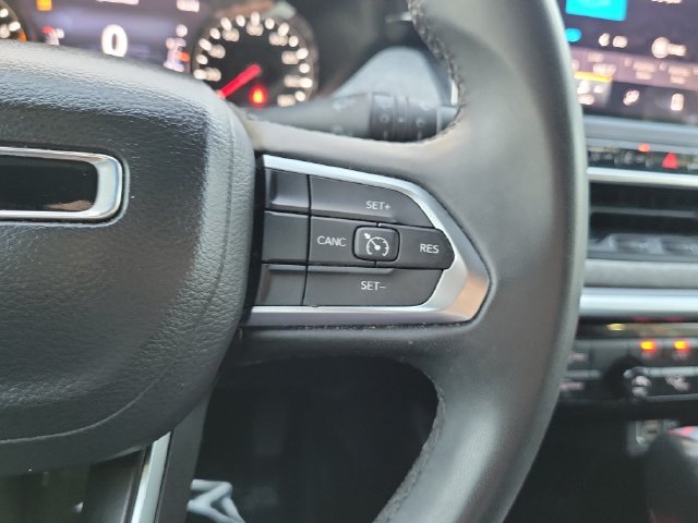 Used 2024 Jeep Compass Latitude AWD/4WD image 15