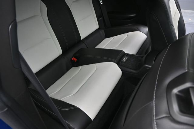 Used 2018 Chevrolet Camaro SS RWD image 28