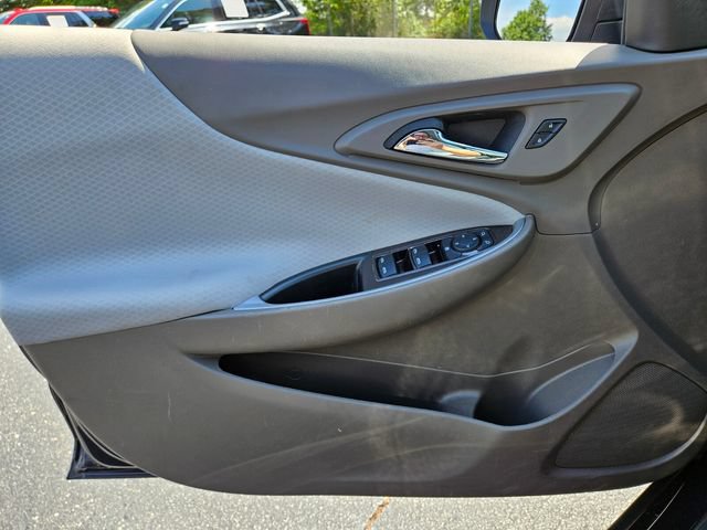 Used 2023 Chevrolet Malibu LS FWD image 29