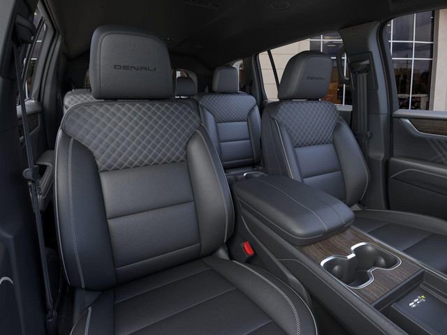 New 2026 GMC Acadia Denali w/ Super Cruise Package image 16