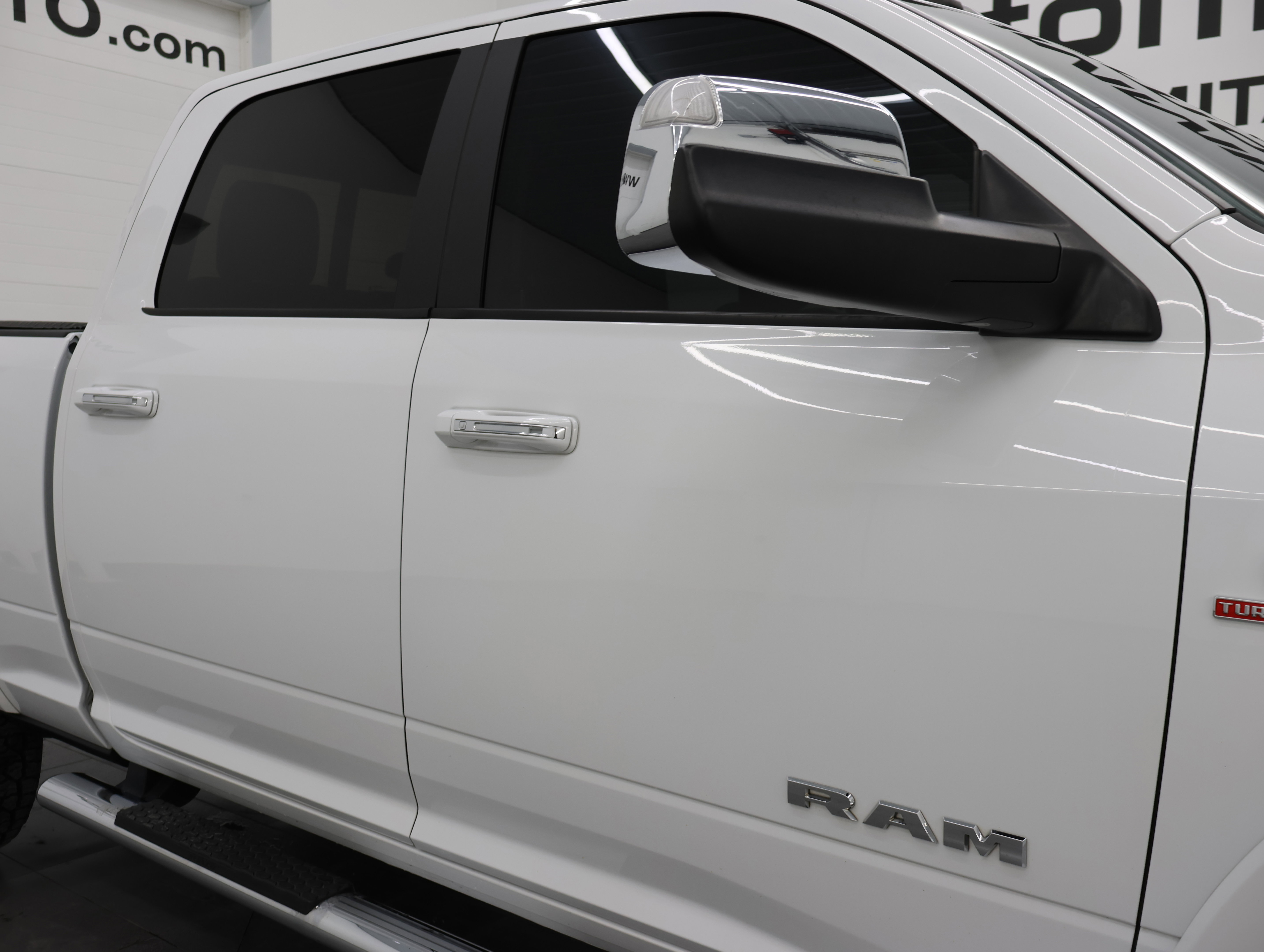 Used 2020 RAM 2500 Laramie AWD/4WD image 25