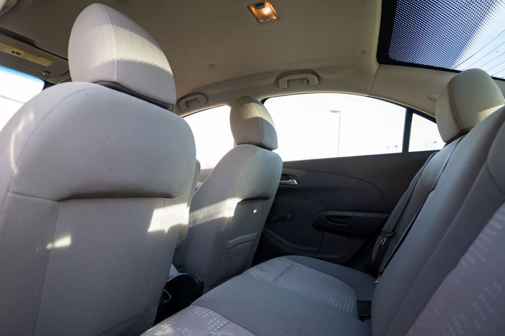 Used 2013 Chevrolet Sonic LS image 27