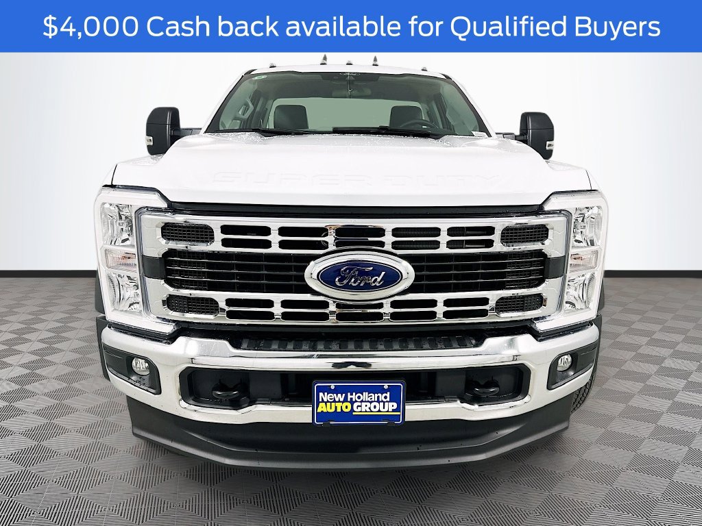 New 2026 Ford F550 4x4 Regular Cab Super Duty image 2