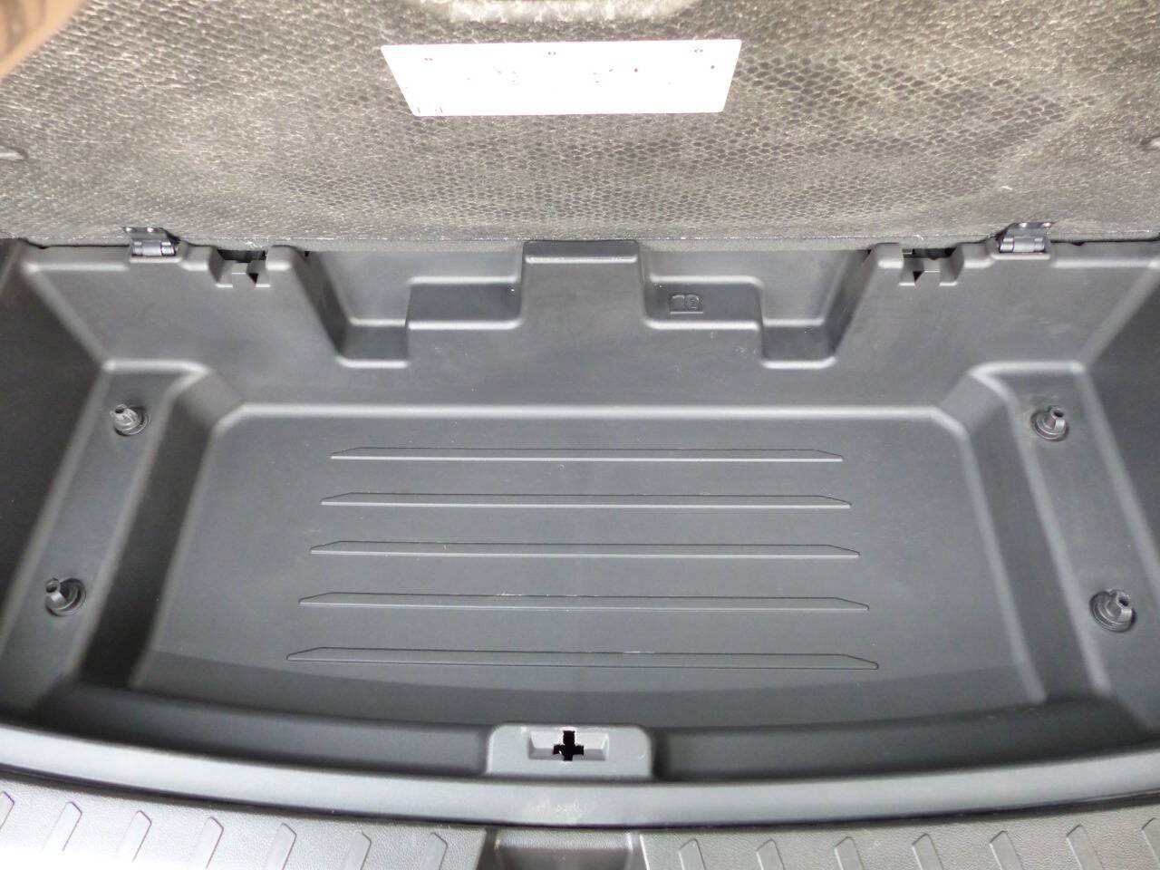 Used 2022 Chevrolet Traverse LS AWD/4WD image 39