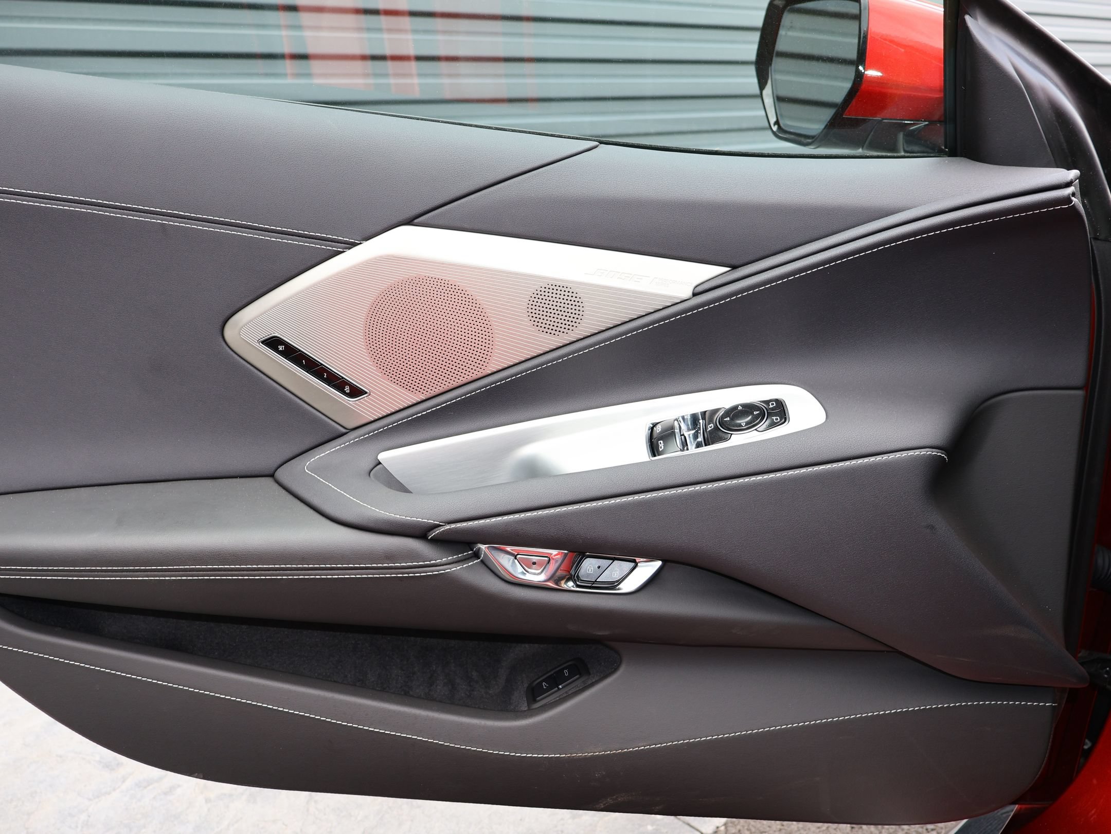 Used 2025 Chevrolet Corvette Z06 RWD image 10