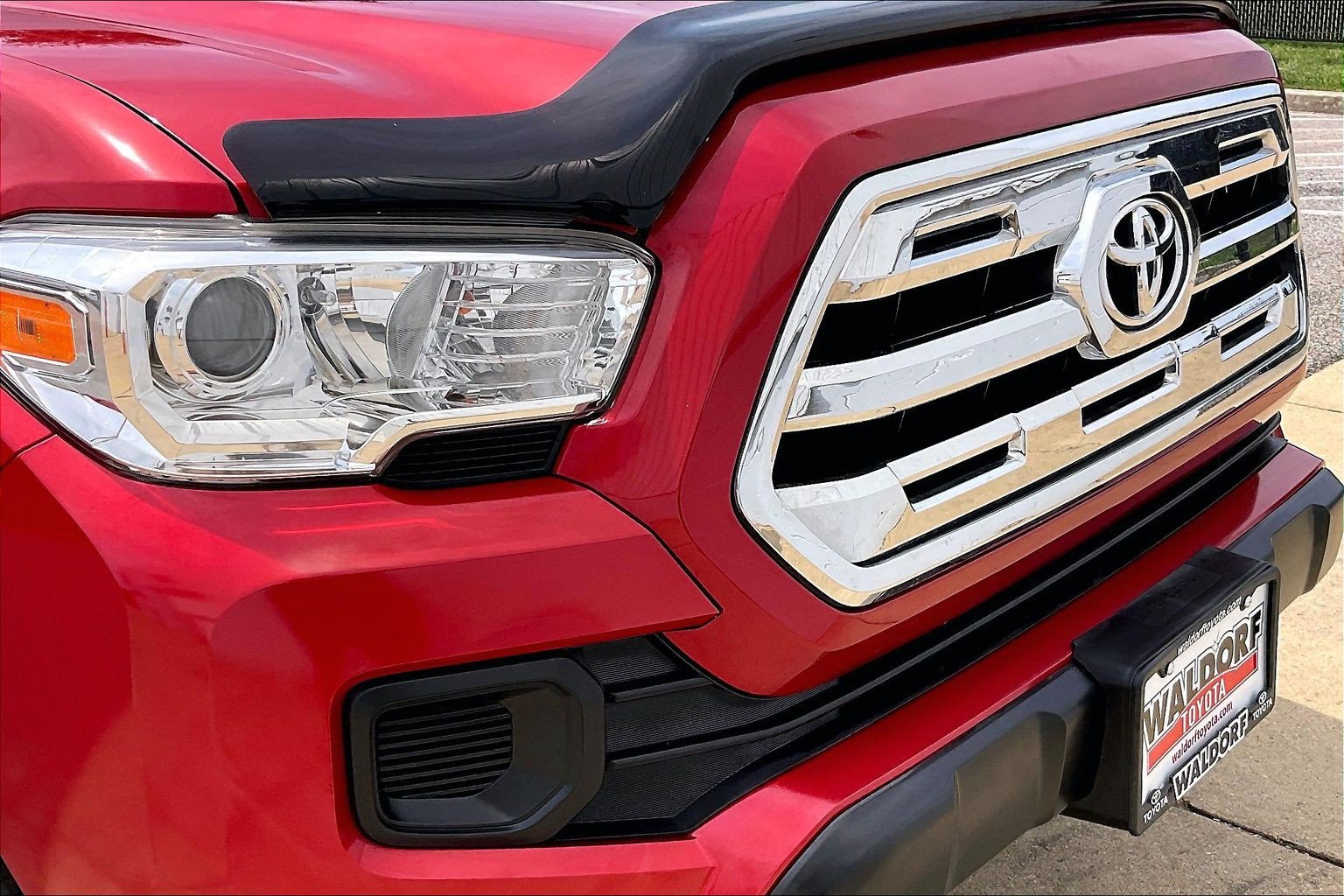 Used 2017 Toyota Tacoma SR w/ Tow Package AWD/4WD image 34