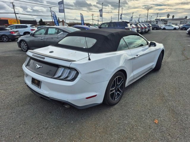 Used 2022 Ford Mustang Premium image 2