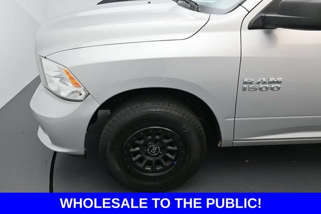 Used 2017 RAM 1500 Express RWD image 9