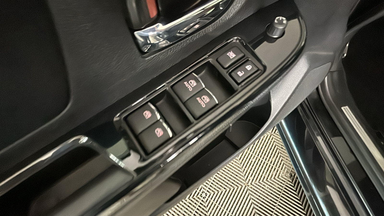 Used 2018 Subaru WRX STI w/ Popular Package #1 AWD/4WD image 12