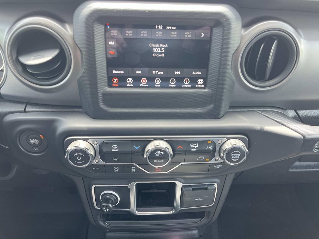 Used 2023 Jeep Wrangler Unlimited Sport AWD/4WD image 14