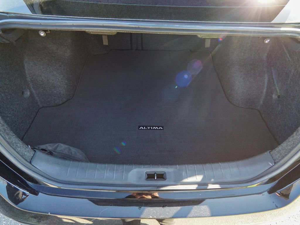 Used 2019 Nissan Altima 2.5 SV image 10