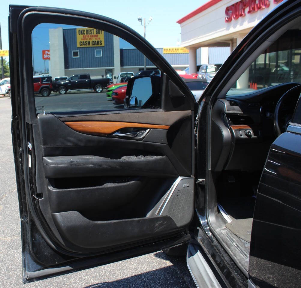 Used 2016 Cadillac Escalade ESV Luxury RWD image 20