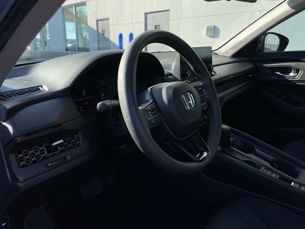 Certified 2025 Honda Accord SE image 27