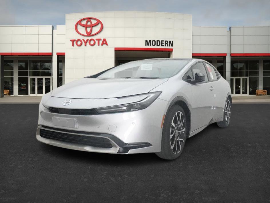 New 2026 Toyota Prius Plug-In Hybrid FWD image 4