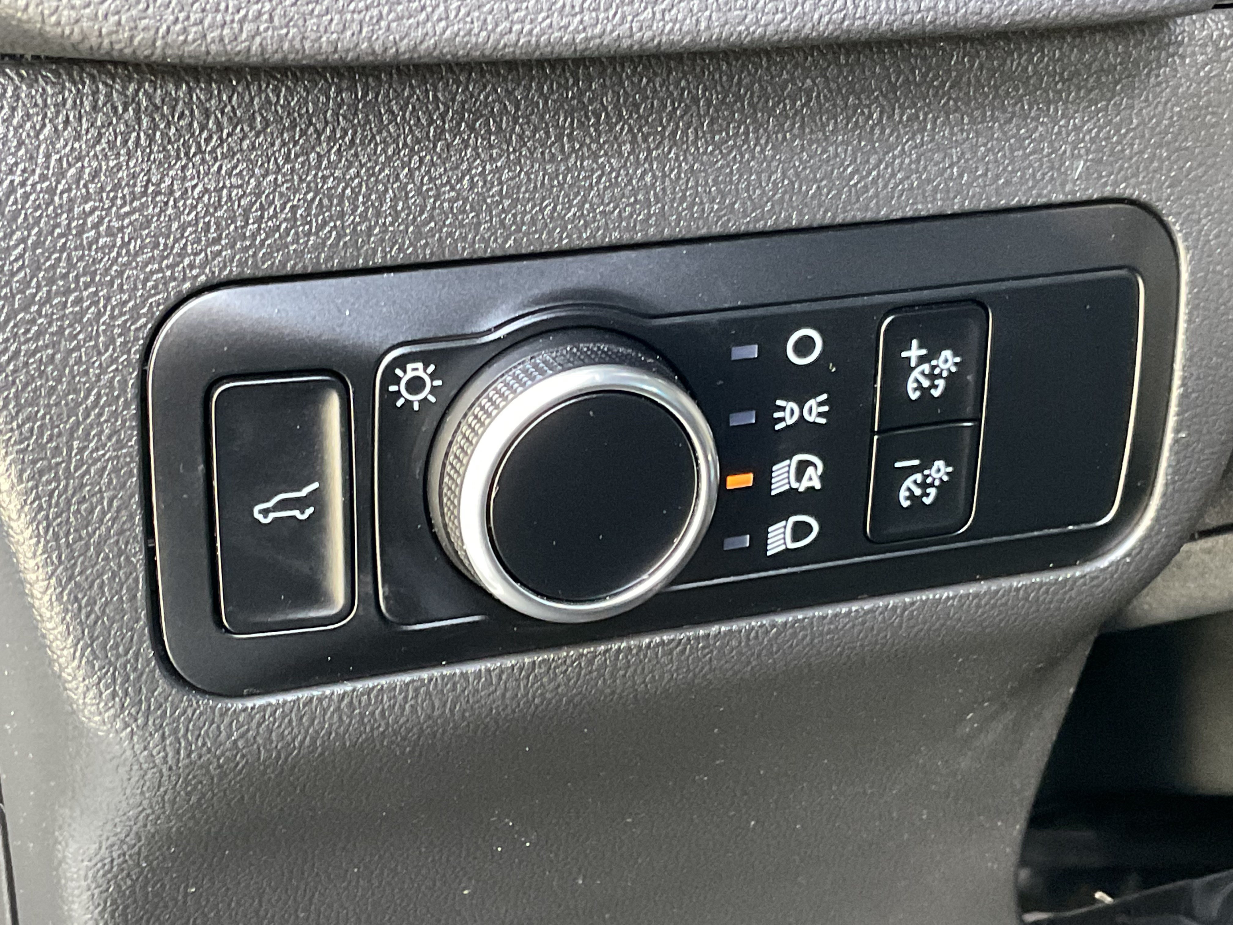 Used 2024 Ford Escape Active AWD/4WD image 28