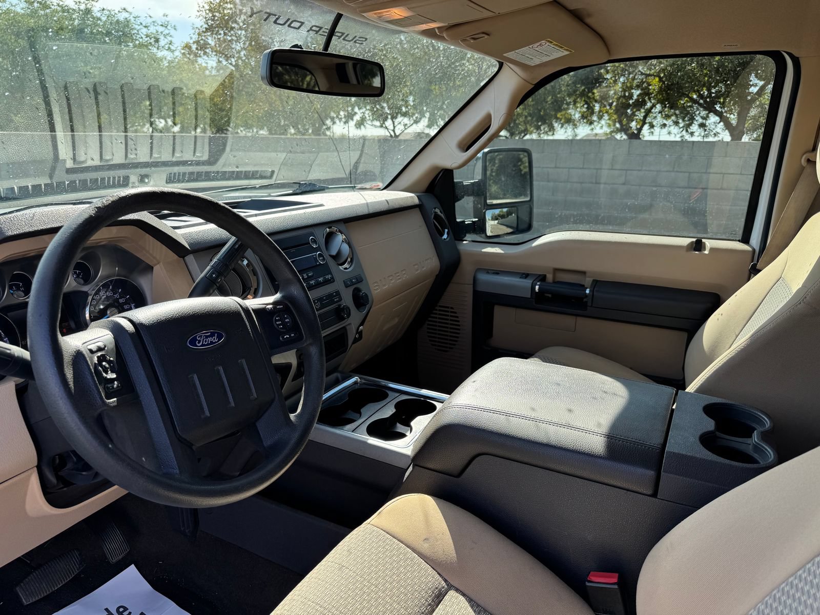 Used 2016 Ford F250 XLT w/ XLT Premium Package AWD/4WD image 11