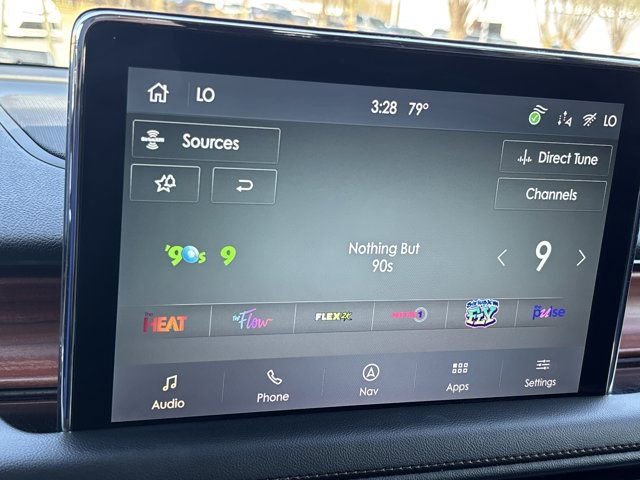 Used 2023 Lincoln Aviator Reserve w/ Elements Package Plus AWD/4WD image 37