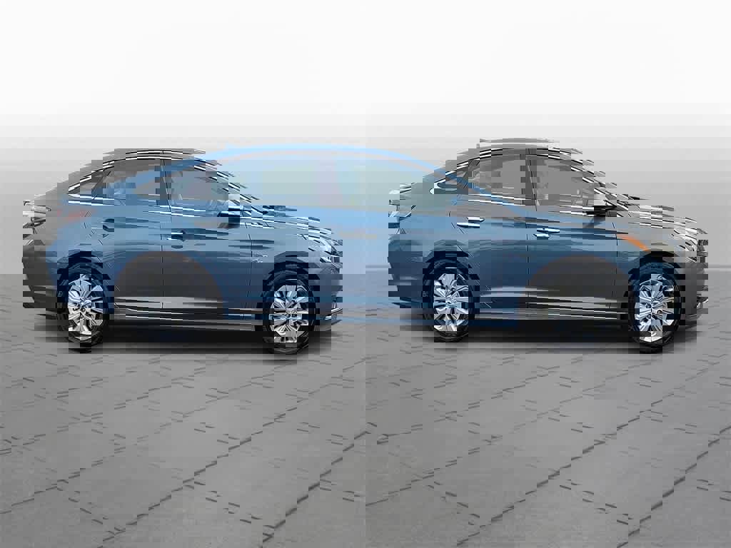 Used 2016 Hyundai Sonata SE image 25