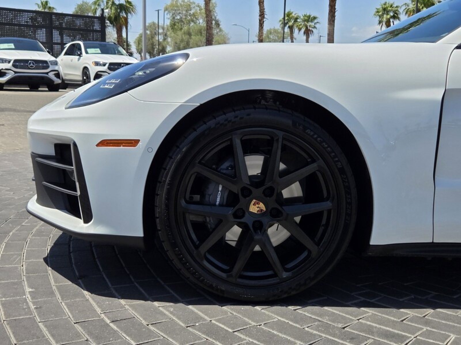 Used 2025 Porsche Panamera image 12