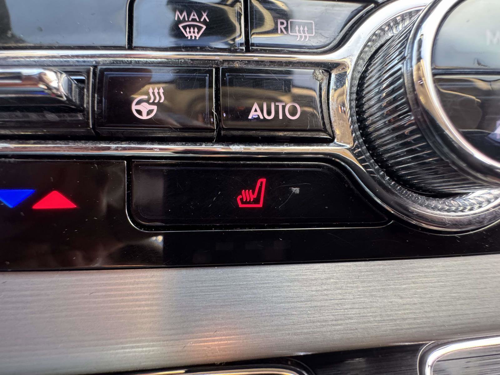 Used 2023 Lincoln Aviator AWD w/ Elements Package image 37