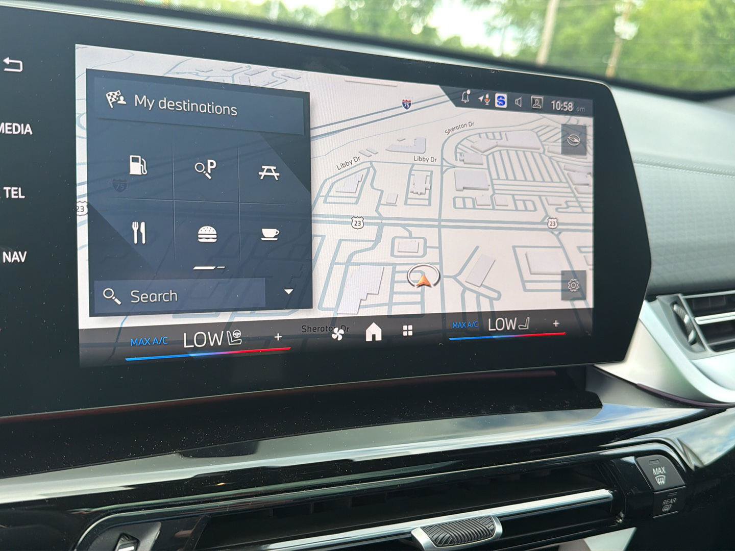 New 2026 BMW X2 xDrive28i w/ Technology Package AWD/4WD image 23