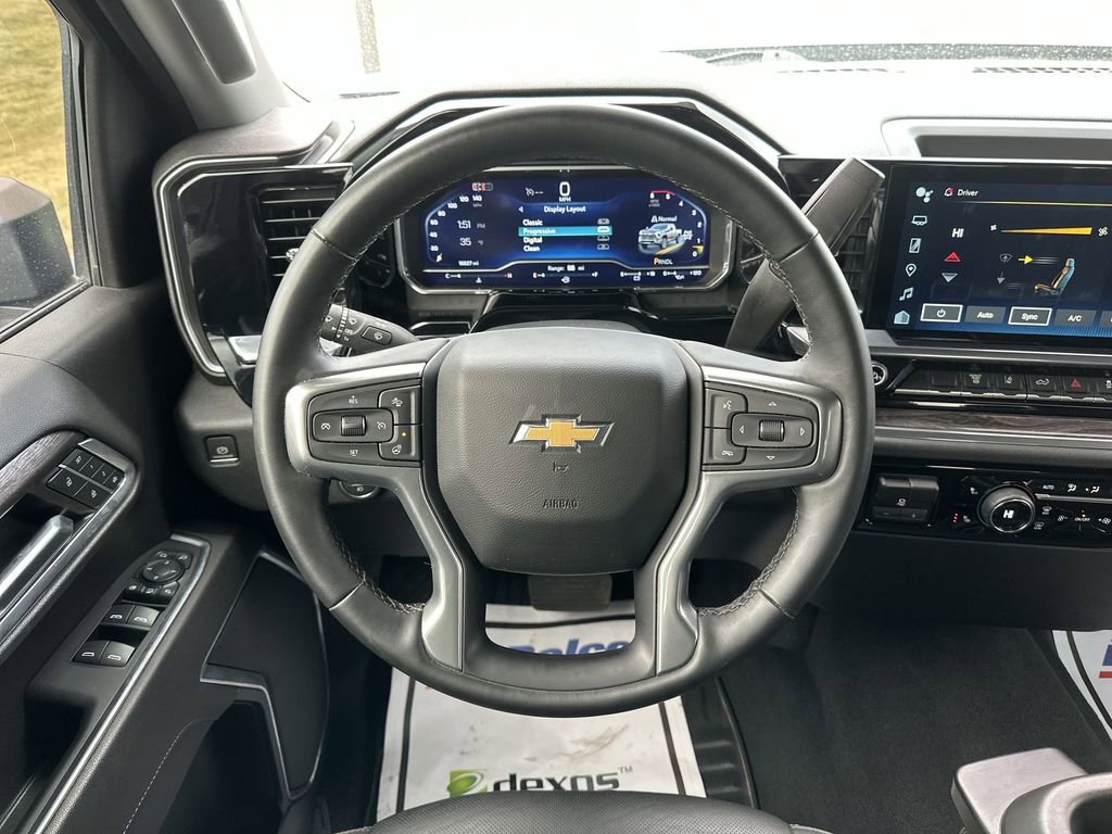 Used 2024 Chevrolet Silverado 2500 LTZ AWD/4WD image 14