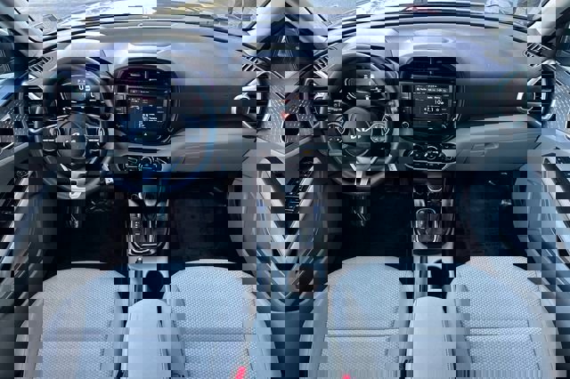 Used 2023 Kia Soul LX image 15