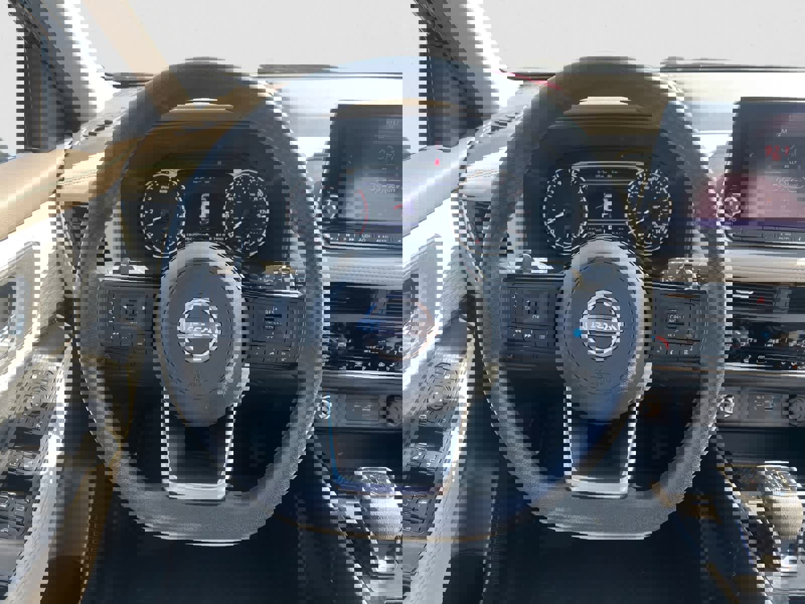 Certified 2023 Nissan Rogue SV image 13