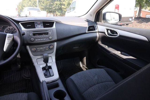 Used 2014 Nissan Sentra SV FWD image 23