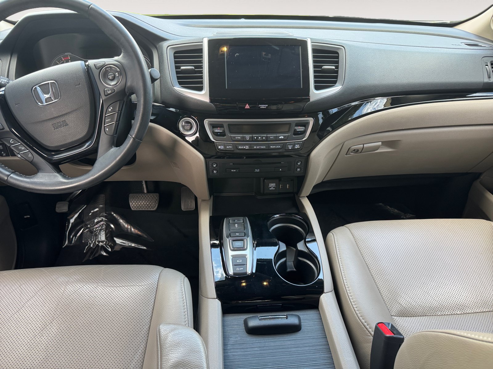 Used 2018 Honda Pilot Elite image 11