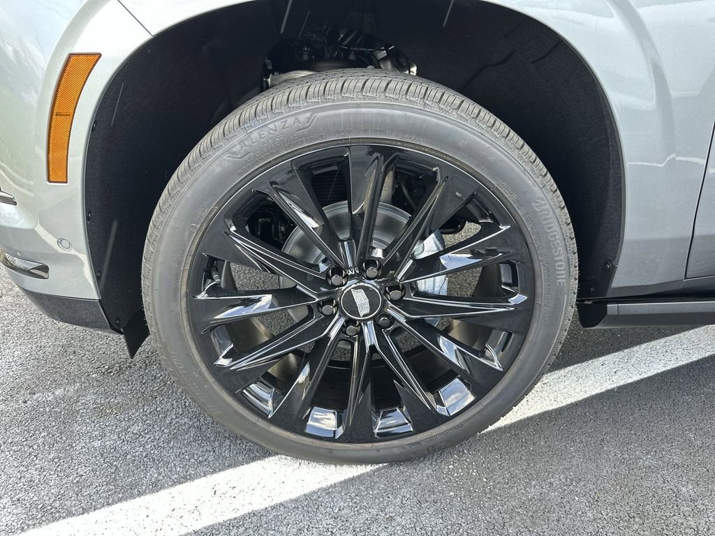 New 2026 Cadillac Escalade Platinum Sport w/ LPO, ONYX Package image 10