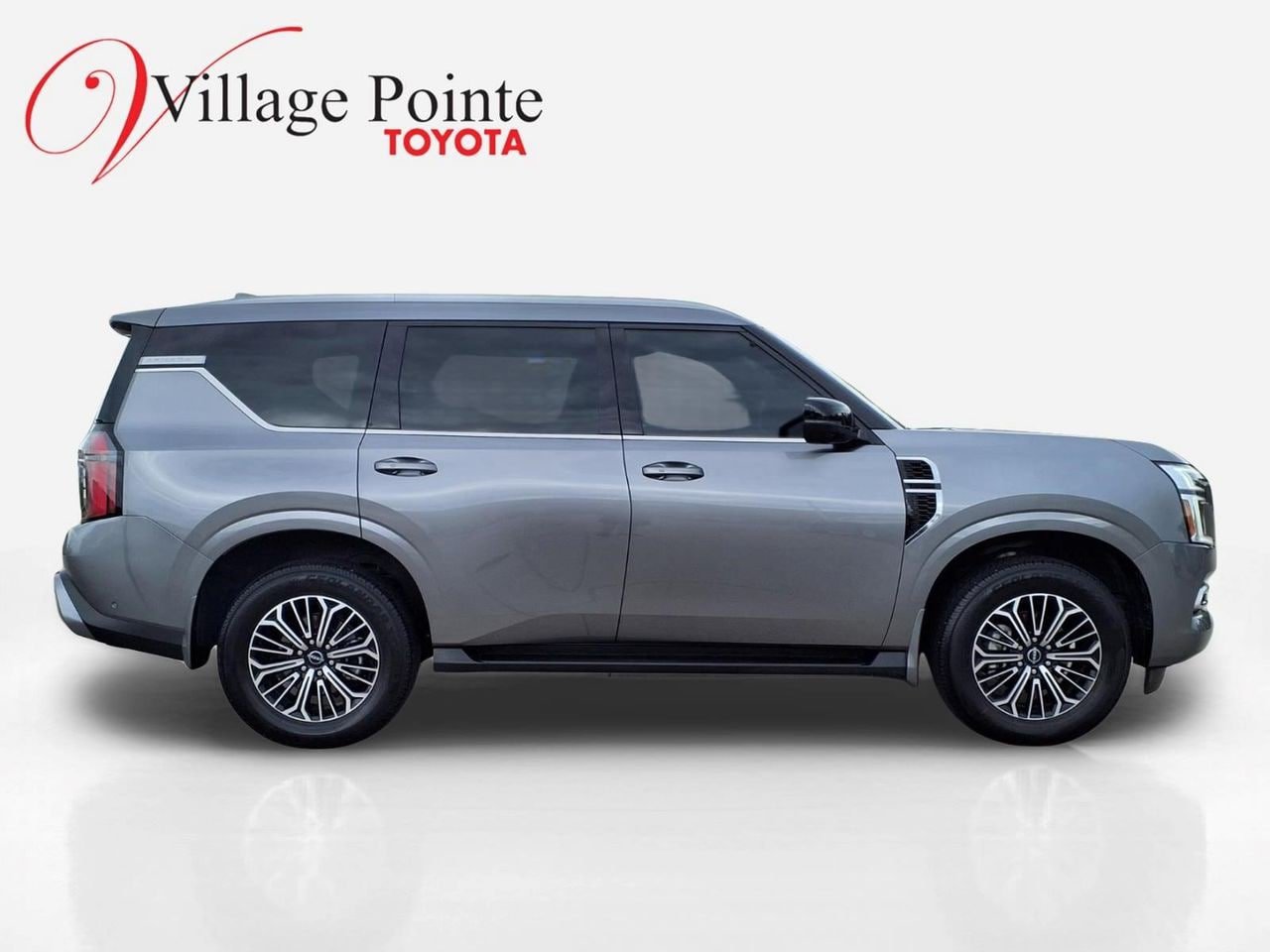 Used 2025 Nissan Armada SL AWD/4WD image 8