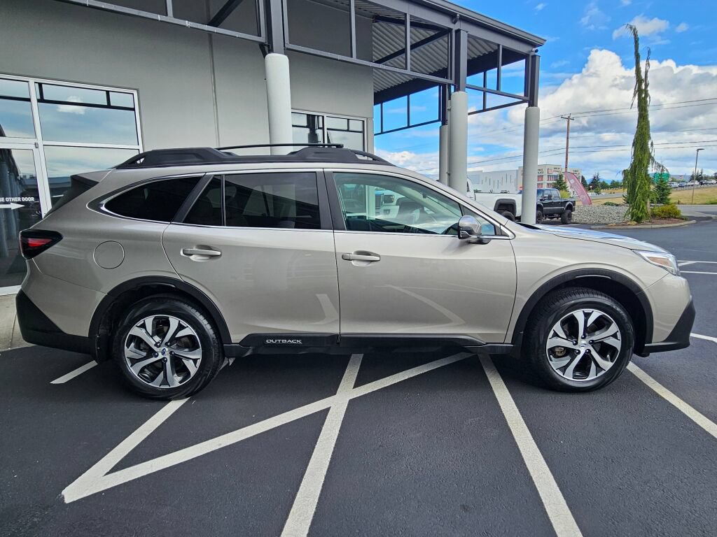 Used 2020 Subaru Outback Limited w/ Popular Package #2 AWD/4WD image 6