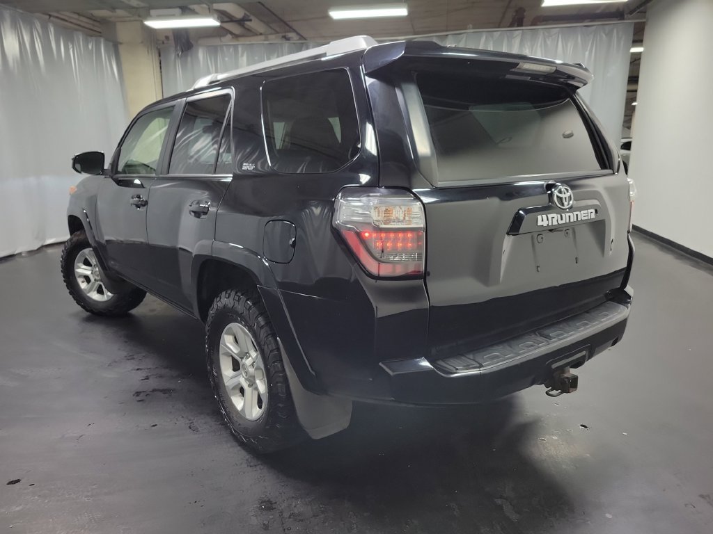 Used 2016 Toyota 4Runner SR5 AWD/4WD image 6