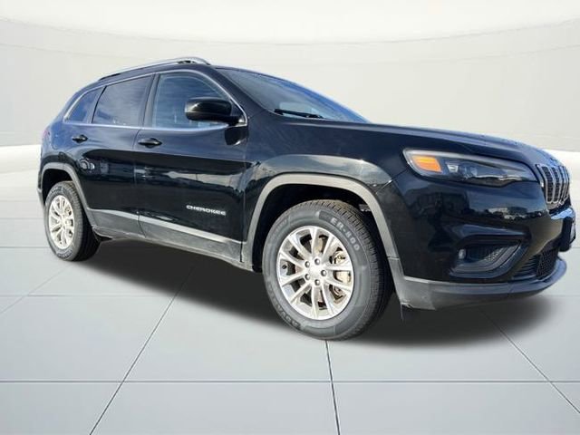 Used 2019 Jeep Cherokee Latitude w/ Popular Appearance Group image 7