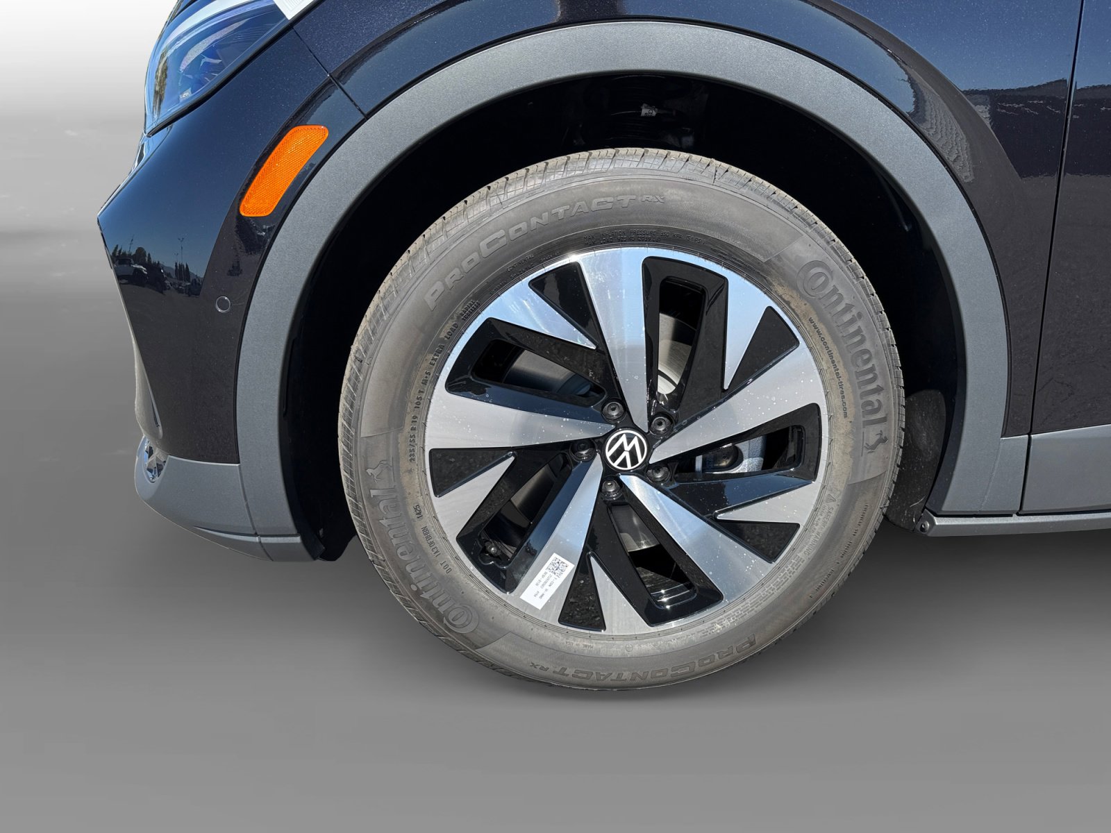 New 2025 Volkswagen ID.4 Pro RWD image 9